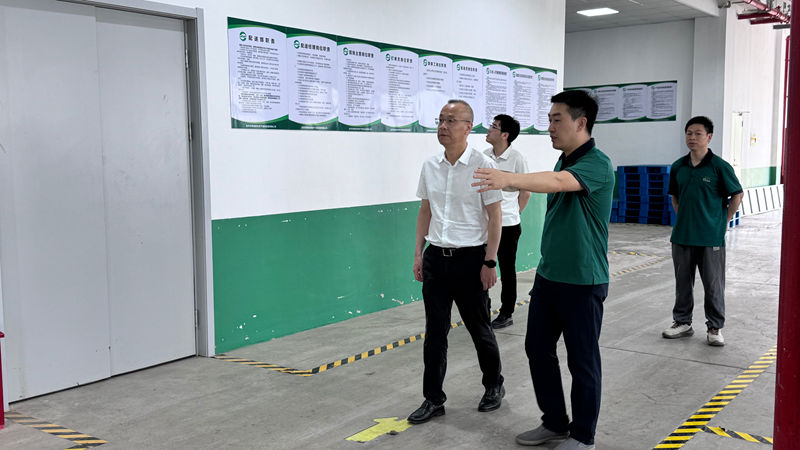 李文華調(diào)研臺州市黃巖浙農(nóng)農(nóng)產(chǎn)品供應(yīng)鏈有限公司